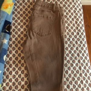 Brown skinny jean